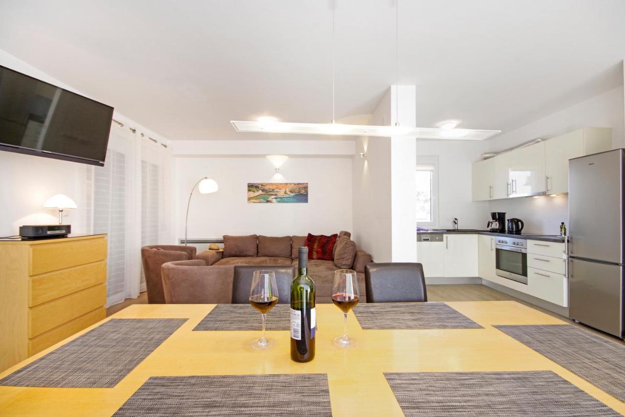 Apartment Laura Privlaka  Eksteriør billede