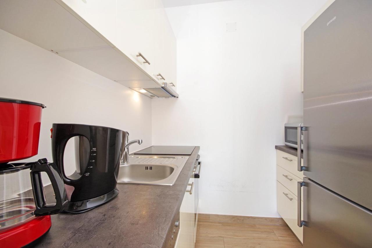 Apartment Laura Privlaka  Eksteriør billede