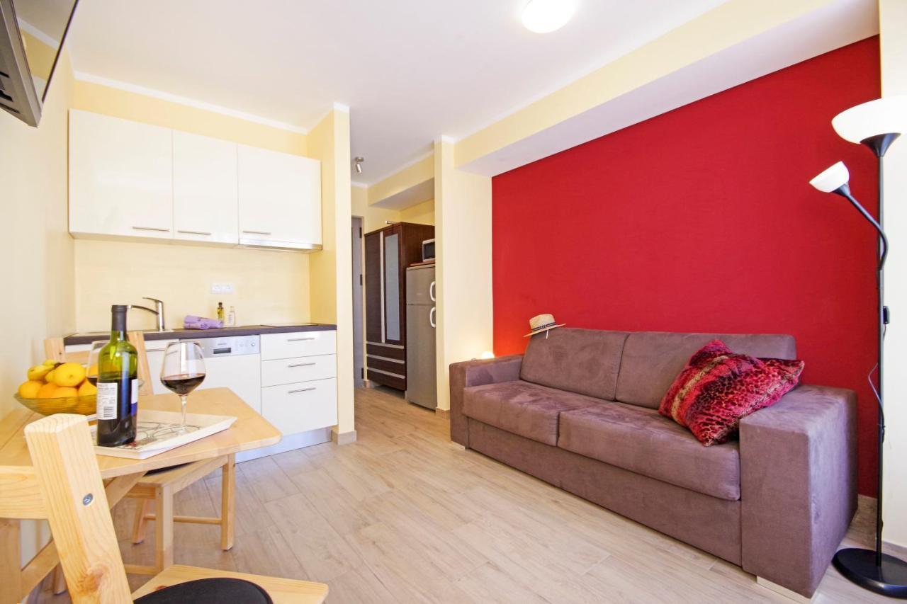 Apartment Laura Privlaka  Eksteriør billede